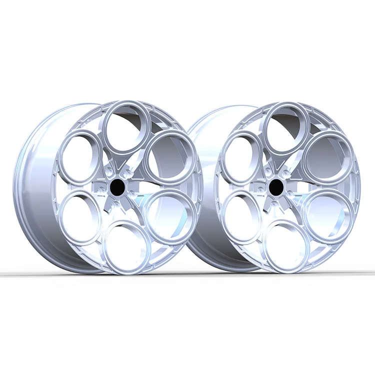 عجلات مصقولة باللون الفضي اللامع لسيارة Lamborghini URUS